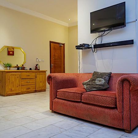 Ocean Villa Heights Brufut Exterior foto