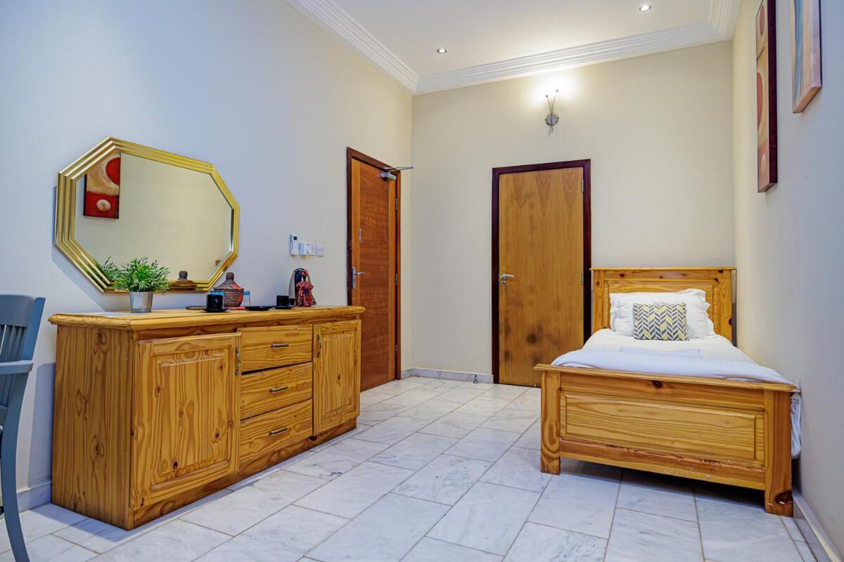 Ocean Villa Heights Brufut Exterior foto